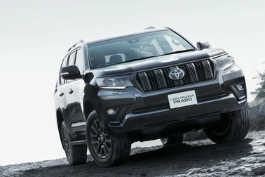 特別仕様車TX“Lパッケージ・Matt Black Edition”（2.7Lガソリン車7人乗り）［ベース車両はTX（2.7Lガソリン車7人乗り）］